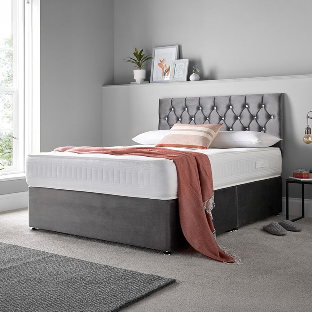 1 Windsor Montecarlo Divan Bed - Image 1