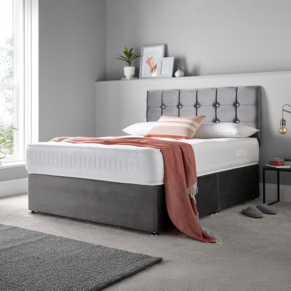 1 Windsor Diamond Cube Divan Bed - Image 1